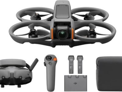 DJI Avata 2 Fly More Combo (3 Akkus), FPV-Drohne mit 4K-Kamera, 69 Minuten max. Flugzeit, Akrobatik auf Tastendruck, Kameradrohne mit Goggles 3 und RC Motion 3, mit Propellerschutz